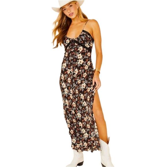 💕💕 HOST PICK 💕💕 Free People “All I Wanted” Maxi Slip Dress Size XS NWT - Picture 1 of 8